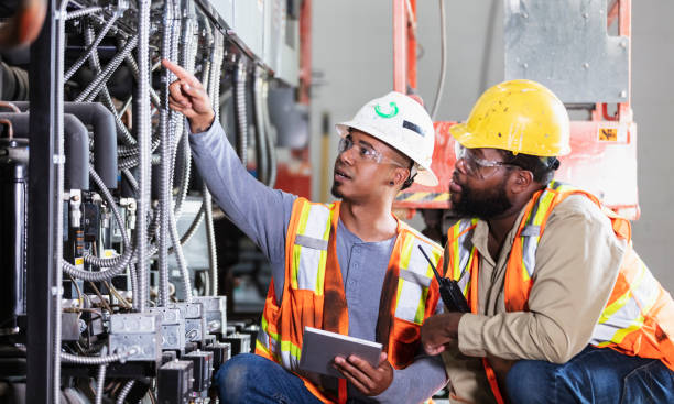 Ogden, IA Electrician Pros